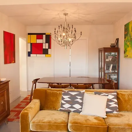 Sunny With Amazing View Apartment