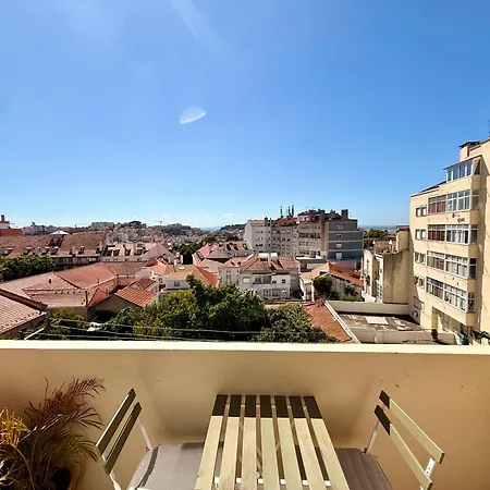 Sunny With Amazing View Apartment