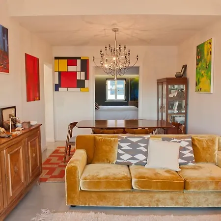 Sunny With Amazing View Lizbona