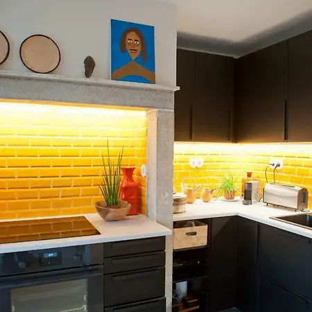 Sunny With Amazing View Apartament