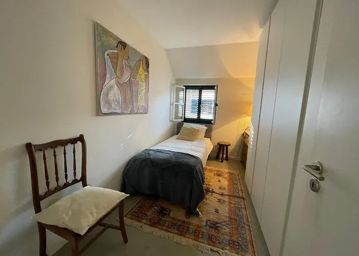 Sunny With Amazing View Apartamento *